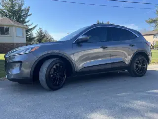 2021 Ford Escape Hybrid SE