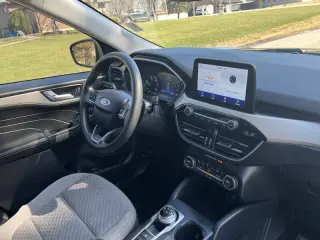 2021 Ford Escape Hybrid SE