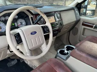 2008 Ford F-350 Super Duty Lariat