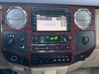 2008 Ford F-350 Super Duty Lariat