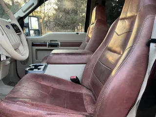 2008 Ford F-350 Super Duty Lariat