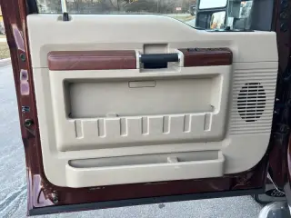 2008 Ford F-350 Super Duty Lariat