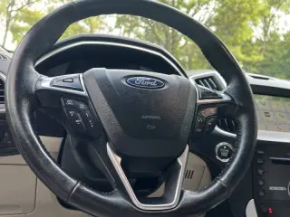 2018 Ford Edge