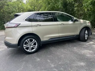 2018 Ford Edge