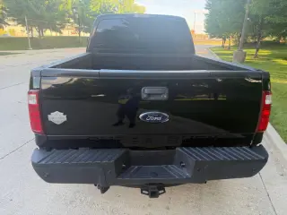 2009 Ford F-350 Super Duty Harley-Davidson