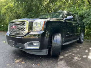2017 GMC Yukon XL Denali