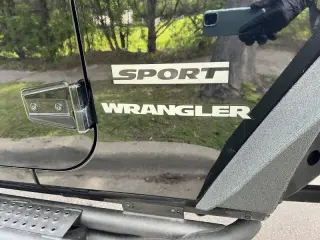 2013 Jeep Wrangler Sport