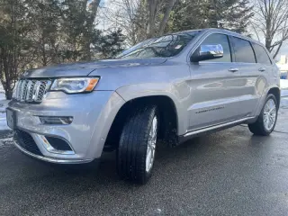 2018 Jeep Grand Cherokee Summit