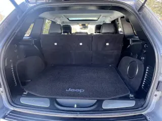 2018 Jeep Grand Cherokee Summit