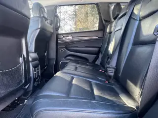 2018 Jeep Grand Cherokee Summit