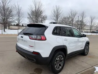 2020 Jeep Cherokee Trailhawk