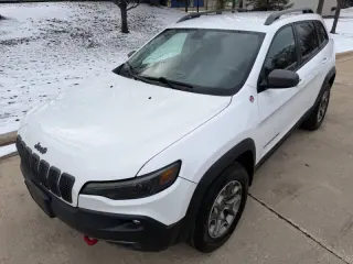 2020 Jeep Cherokee Trailhawk
