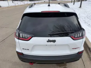 2020 Jeep Cherokee Trailhawk