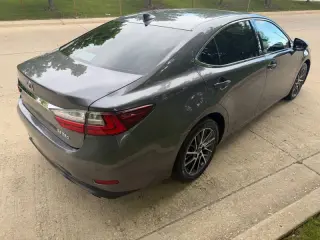 2017 Lexus ES 350