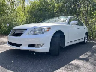 2012 Lexus LS 460