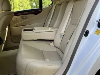 2012 Lexus LS 460