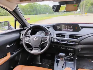 2019 Lexus UX 200
