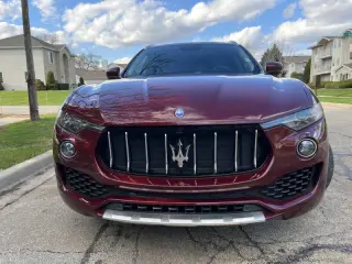 2017 Maserati Levante