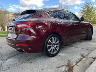 2017 Maserati Levante