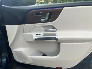 2021 Mercedes-Benz GLB GLB 250 4MATIC