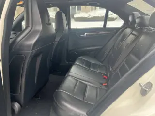 2010 Mercedes-Benz C-Class C 63 AMG
