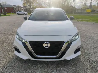 2020 Nissan Altima 2.5 SR