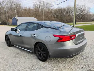 2017 Nissan Maxima