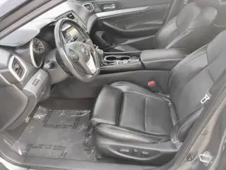2017 Nissan Maxima