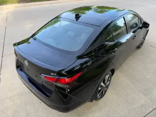 2021 Nissan Versa SR