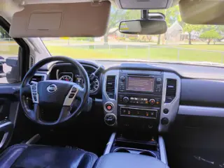 2017 Nissan Titan PRO-4X
