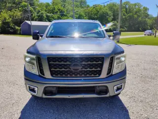 2017 Nissan Titan PRO-4X