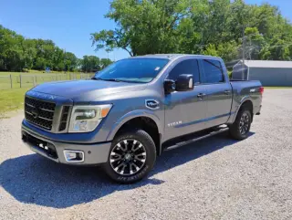 2017 Nissan Titan PRO-4X