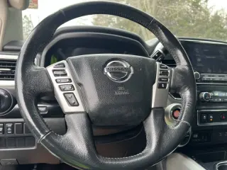 2020 Nissan Titan XD SV