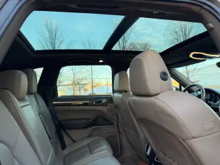 2011 Porsche Cayenne S