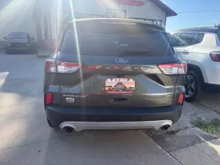 2020 Ford Escape Hybrid Titanium
