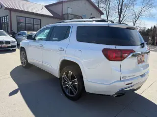 2017 GMC Acadia Denali