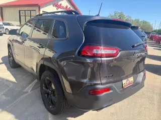 2018 Jeep Cherokee