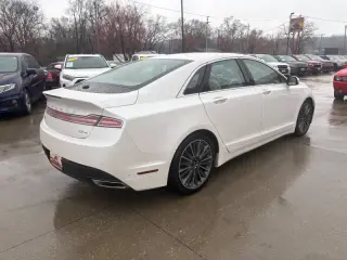 2014 Lincoln MKZ