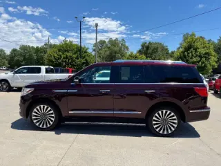 2019 Lincoln Navigator