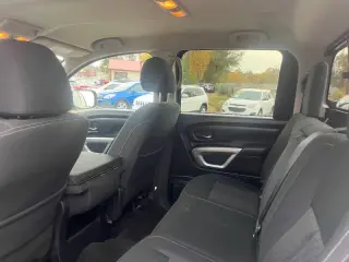 2019 Nissan Titan SL