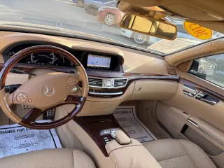 2013 Mercedes-Benz S-Class S 550 4MATIC