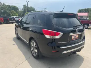 2014 Nissan Pathfinder S