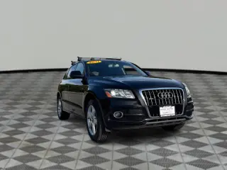 2011 Audi Q5 3.2 quattro Premium Plus