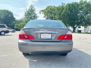 2004 Toyota Avalon XL