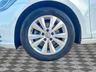 2018 Volkswagen Golf TSI SE