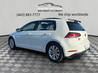 2018 Volkswagen Golf TSI SE