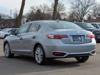 2017 Acura ILX w/Premium