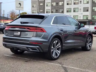 2021 Audi Q8