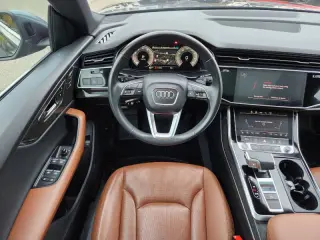 2021 Audi Q8