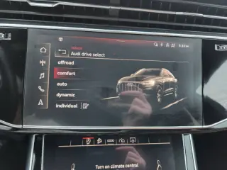 2021 Audi Q8